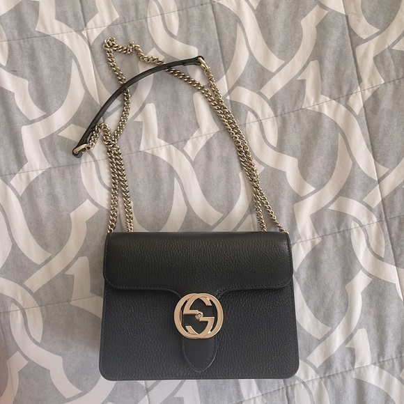 Gucci crossbody - Picture 2 of 2